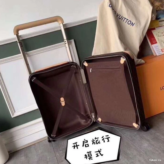 Louis Vuitton HORIZON 55 0727